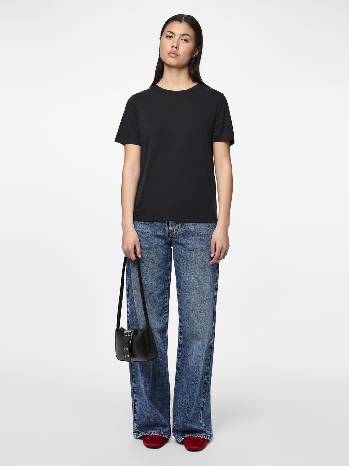 PCANORA T-Shirt - Black